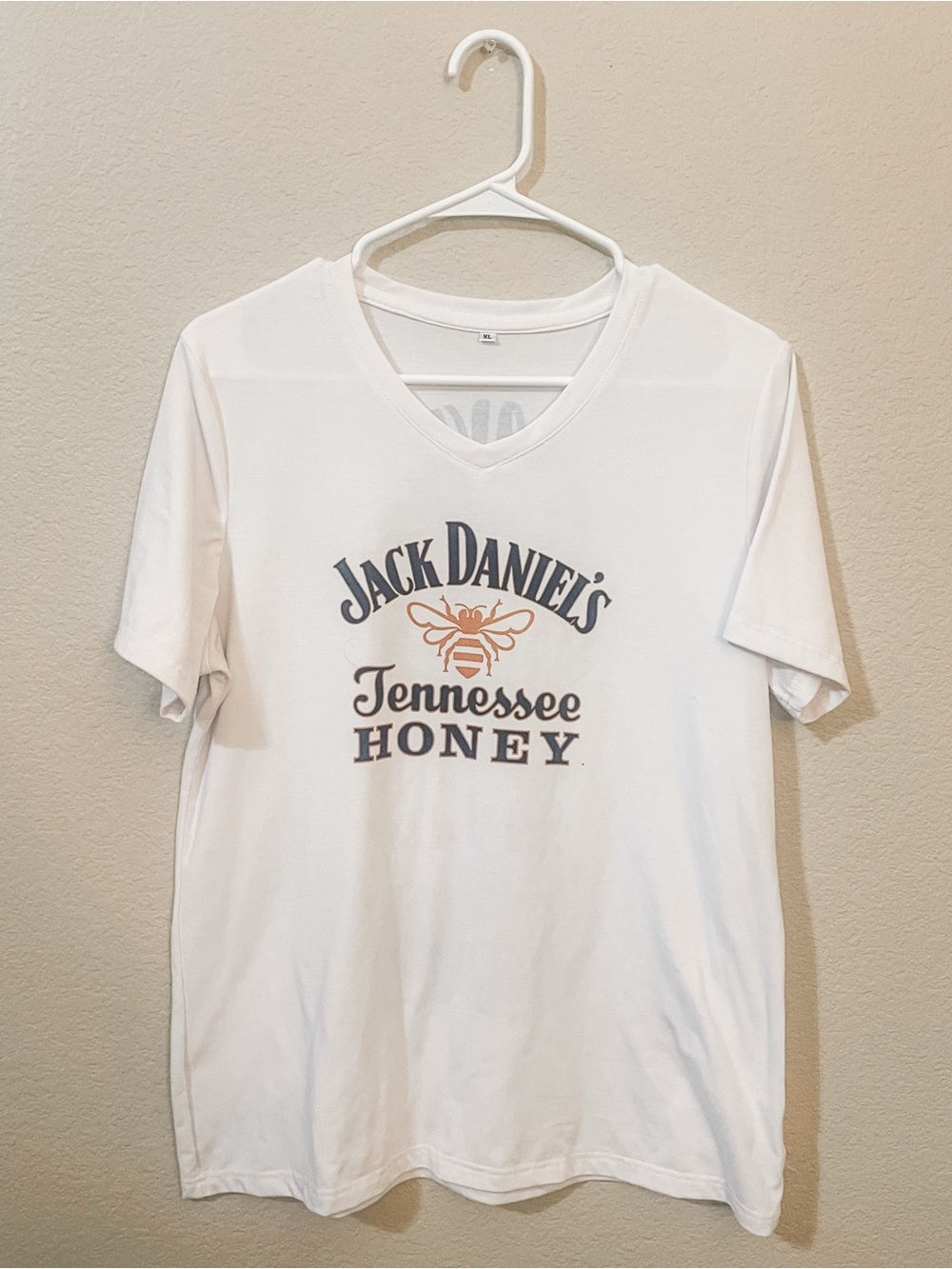 Cricut White V-Neck Tee with Black and Gold Jack Daniel's Tennessee Honey Logo
